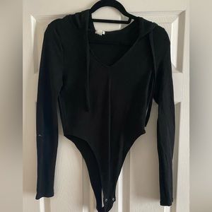 SOLD 🌟Garage hooded bodysuit